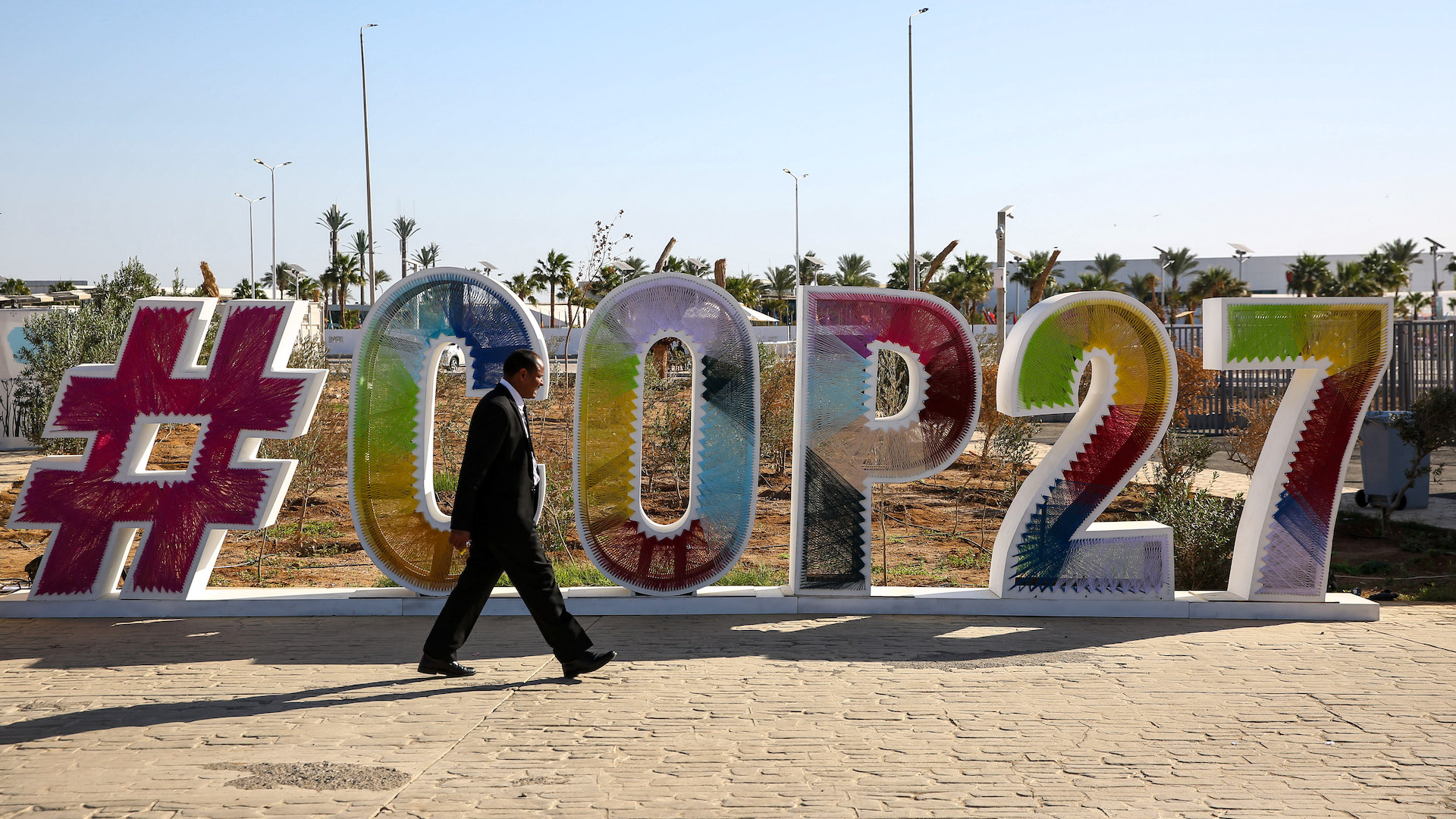 COP27 invaded by an army of fossil fuel lobbyists - Vimarsana News