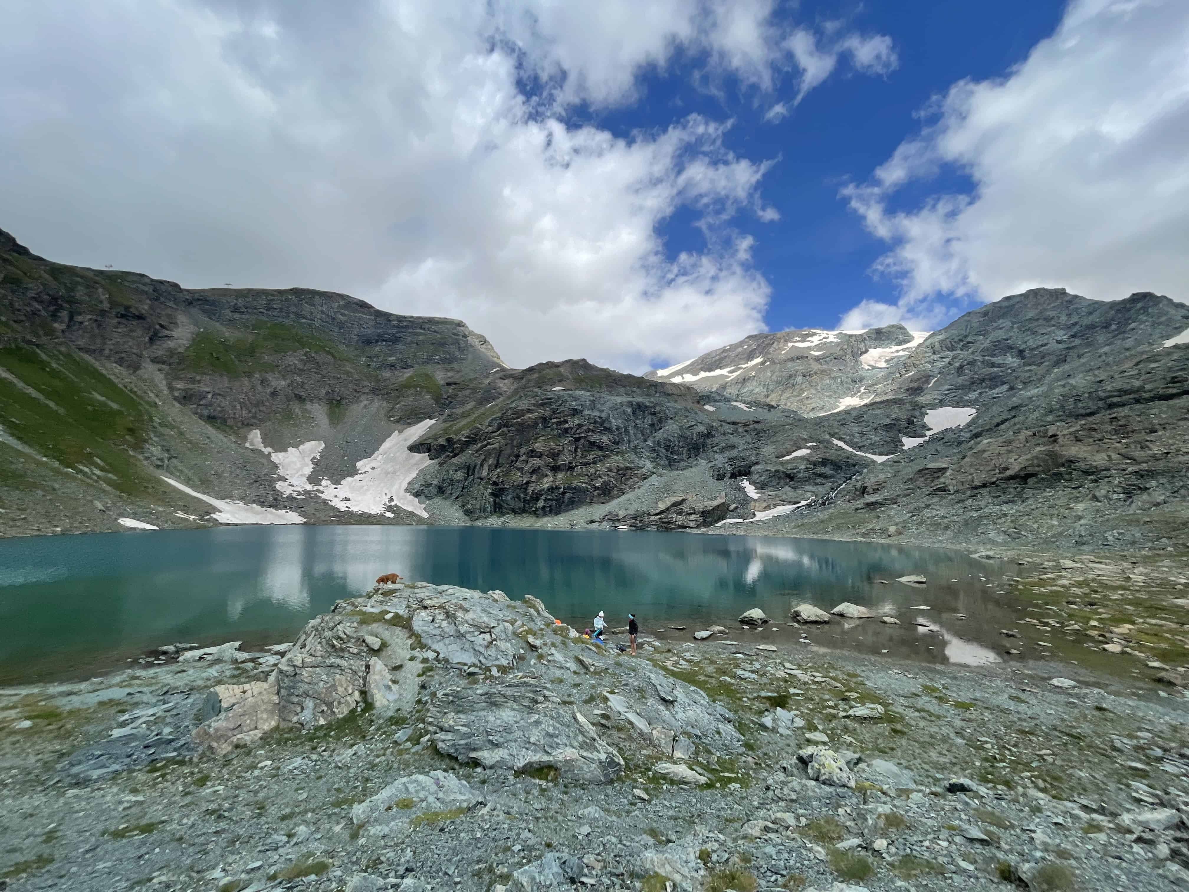 Il lago sotto al colle delle Cime Bianche, in fondo al vallon