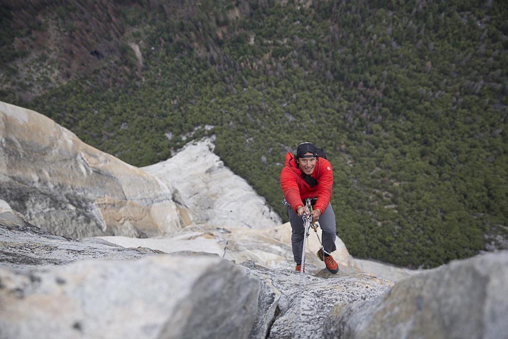 Free Solo, live beyond fear. Climber Alex Honnold's story wins the