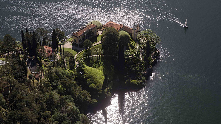 Yann Arthus-Bertrand shows Italy's Lake Como in beautiful detail  LifeGate