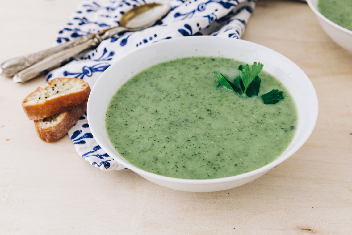 Cream of broccoli soup with coconut milk LifeGate